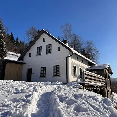 Antoniwald82 *